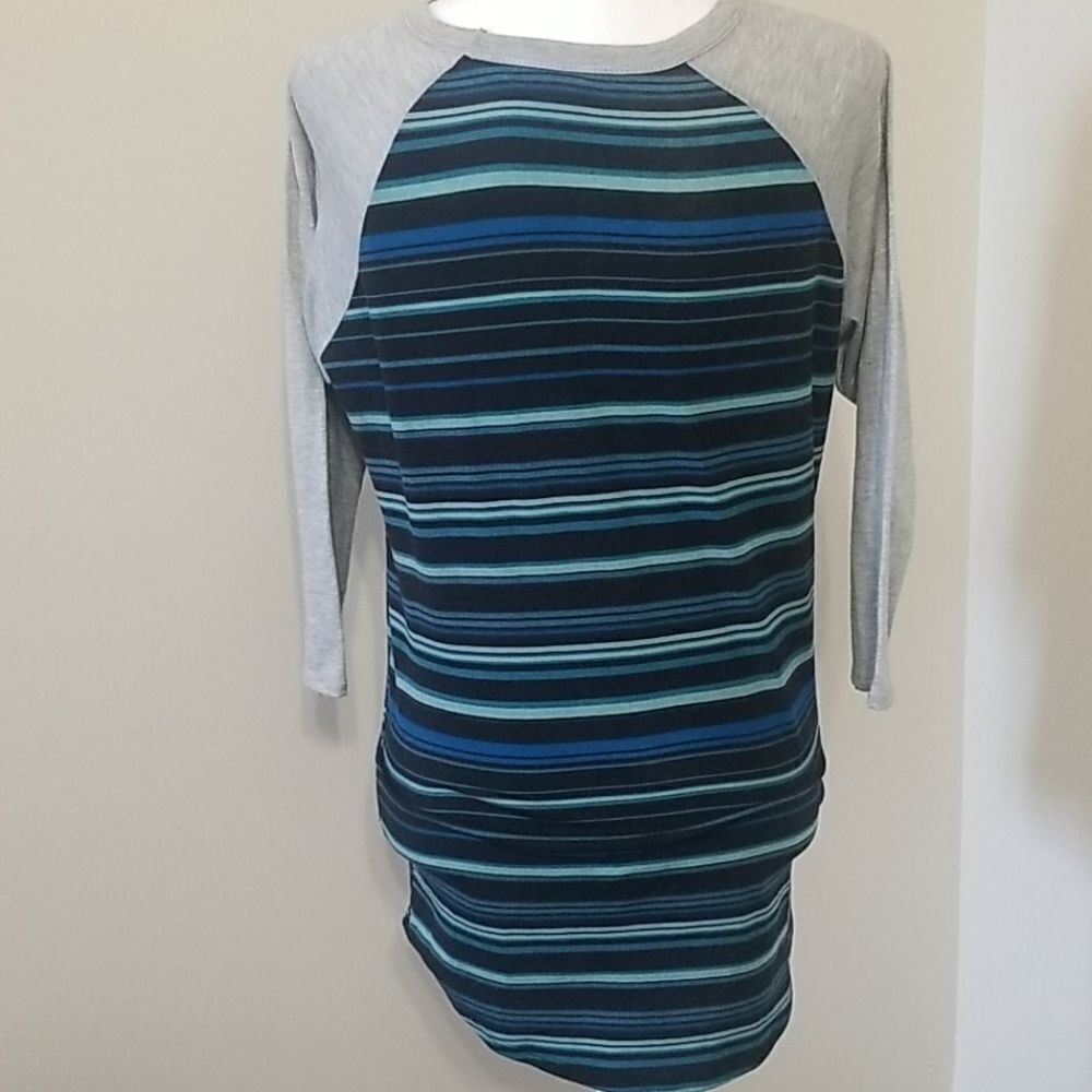 LULAROE TUNIC SZ S - Picture 3 of 4